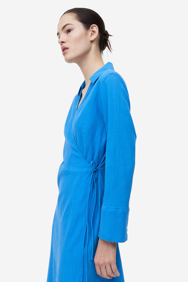 H&M Blusenkleid im Wickelschnitt Blau