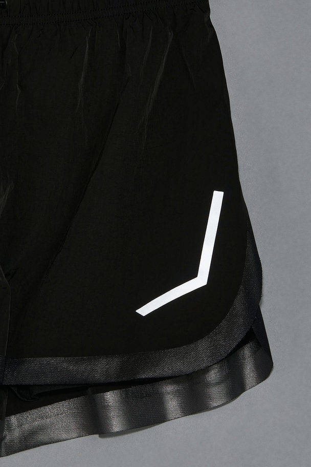 H&M Drymove™ Double-layered Running Shorts Black