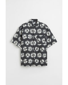 Kortærmet Bomuldsskjorte Relaxed Fit Mørkegrå/batikmønstret