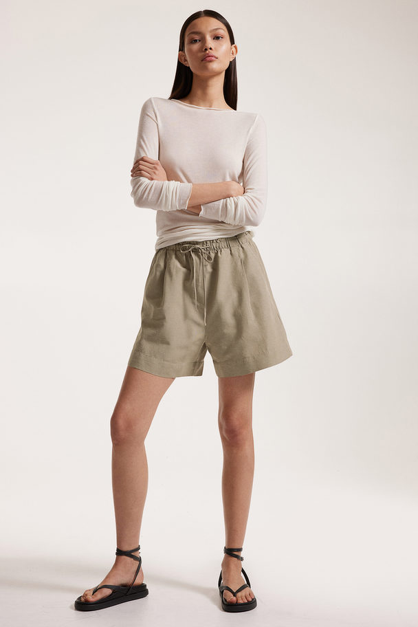 H&M Schlupfshorts aus Leinenmix Beige