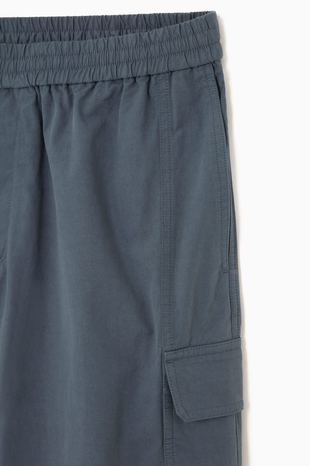 COS VOLUMINÖSE CARGOHOSE MIT WEITEM BEIN Blau