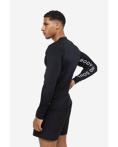 Long-sleeved Swim Top Black/body And Soul