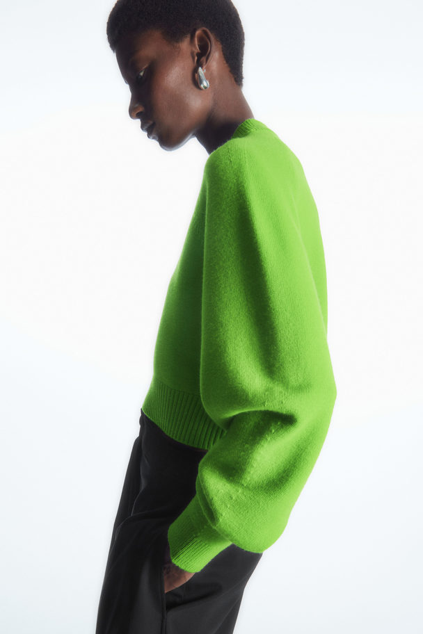 COS Cropped V-neck Wool Jumper Green