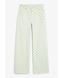 Hohe, weite Jeans Yoko mit Rautendruck Weiß-grünes Rautenmuster