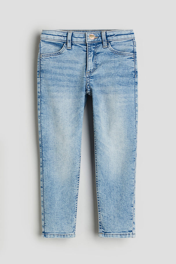 H&M Relaxed Fit Jeans Helles Denimblau