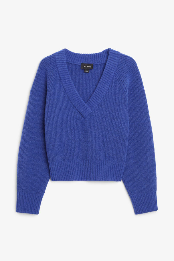 Monki Knitted V-neck Sweater Bright Blue
