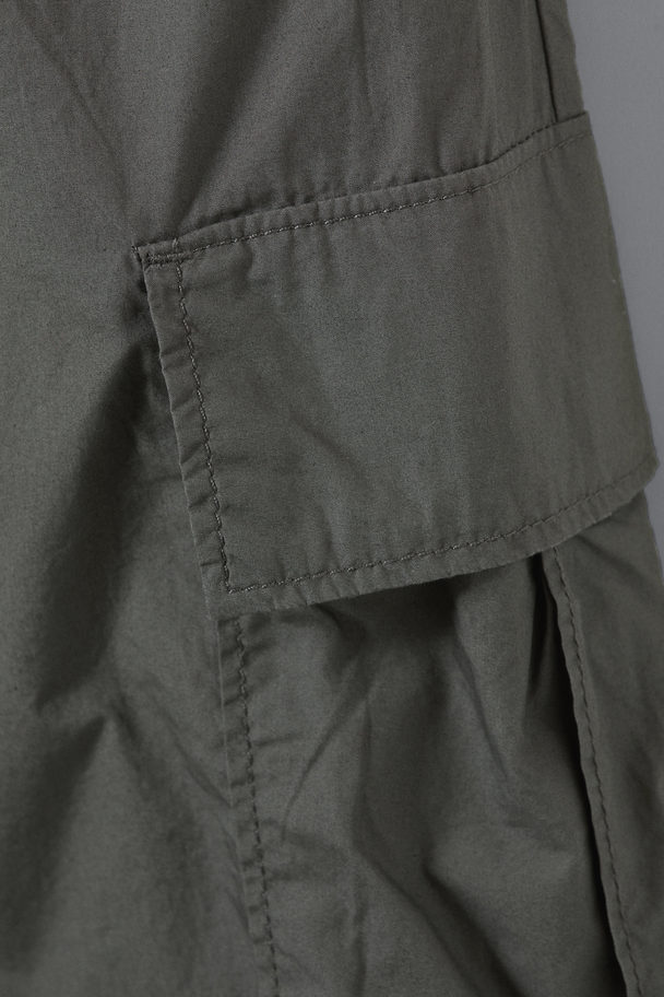 Weekday Parachute Loose Cargo Trousers Dark Grey