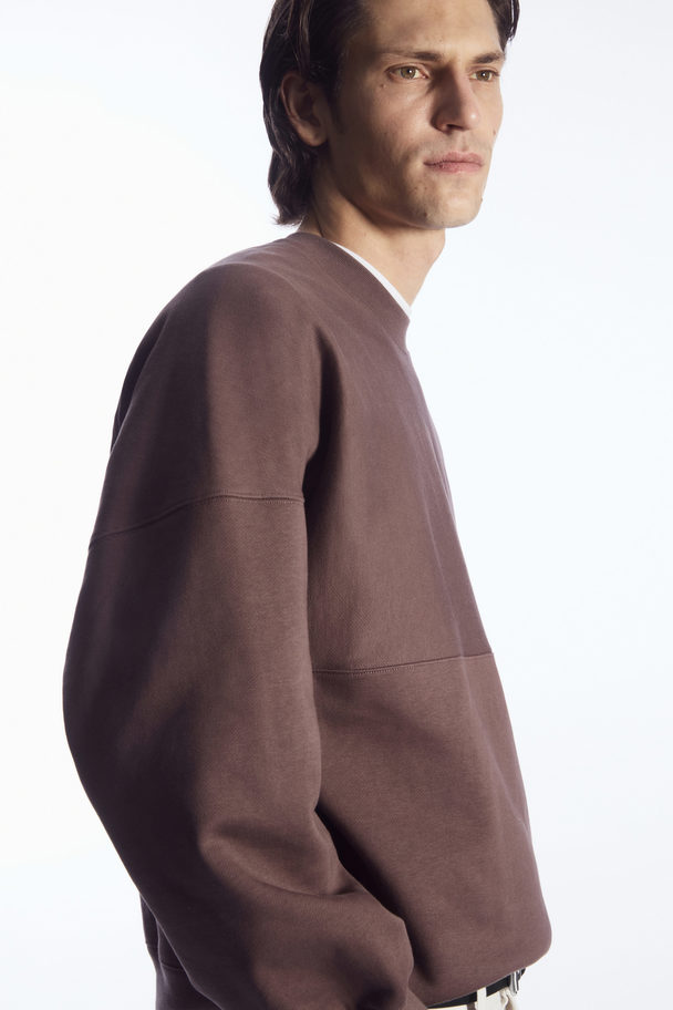 COS Oversized Exposed-seam Sweatshirt Mauve