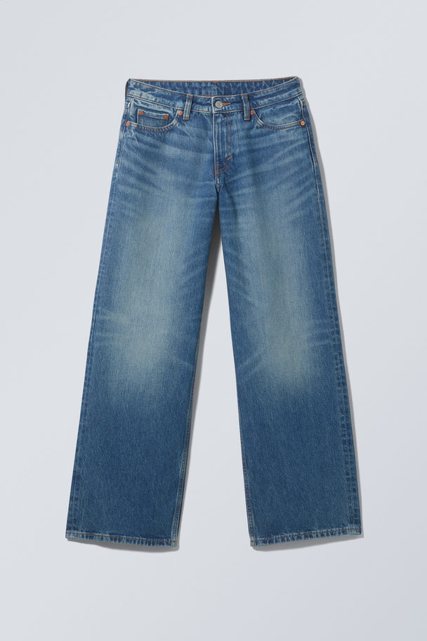 Weekday Lockere Jeans Ampel mit niedrigem Bund Wellenblau