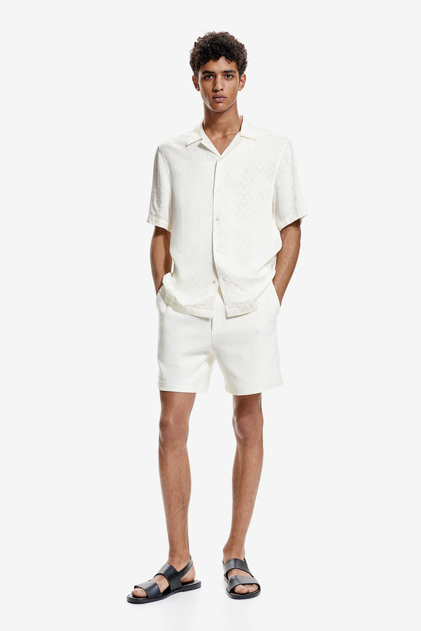 H&M Shorts in Regular Fit Weiß