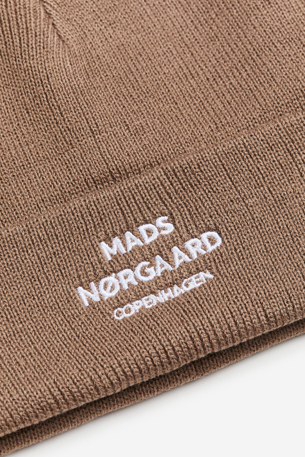 Mads Nørgaard Isak Logo Ambas Beanie Cub