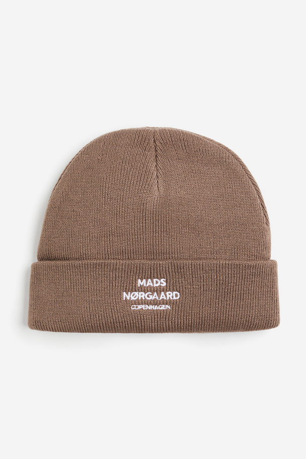 Mads Nørgaard Isak Logo Ambas Beanie Cub