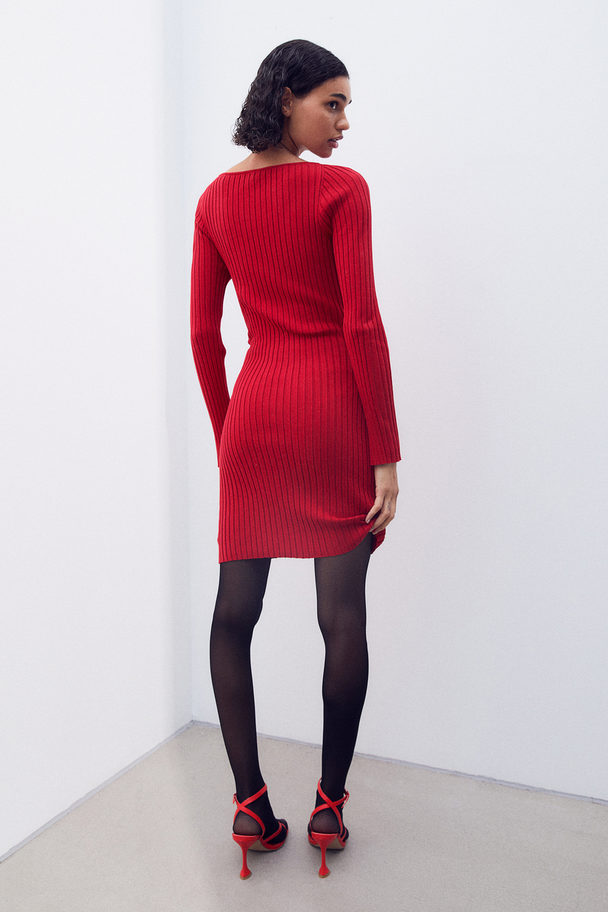 H&M Bodycon-Kleid in Rippstrick Rot