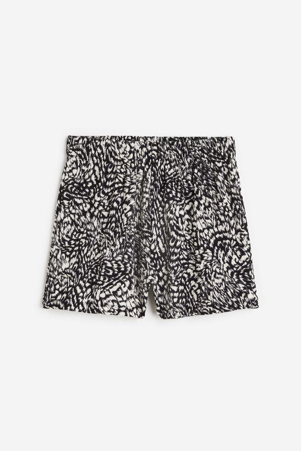 H&M Crêpe-Shorts Schwarz/Gemustert