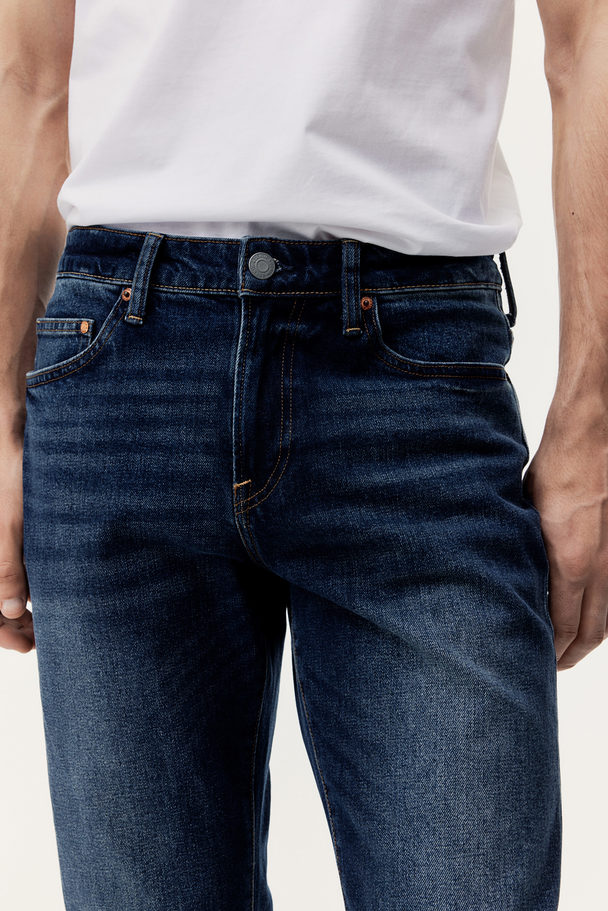 H&M Regular Jeans Denimblau