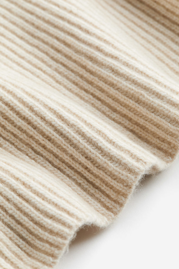H&M Rib-knit Turtleneck Jumper Light Beige