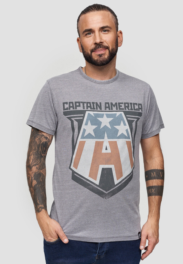 Re:Covered Marvel Captain America Badge T-Shirt