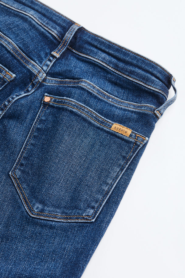 H&M Shaping Skinny Regular Jeans Blau