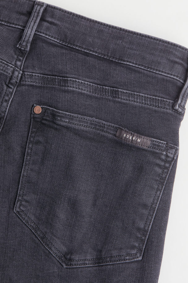 H&M Shaping Skinny Regular Jeans Zwart Denim