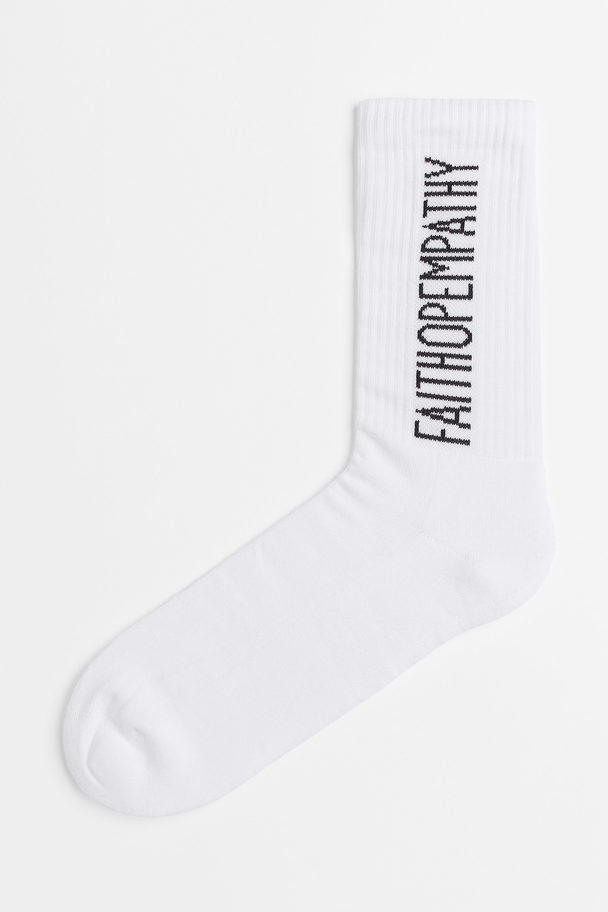 H&M Socks White/faithopempathy