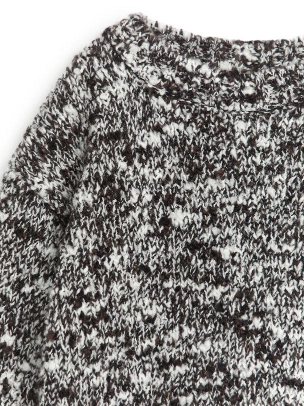 ARKET Lässiges Bouclé-Pullover Schwarz/Weiß