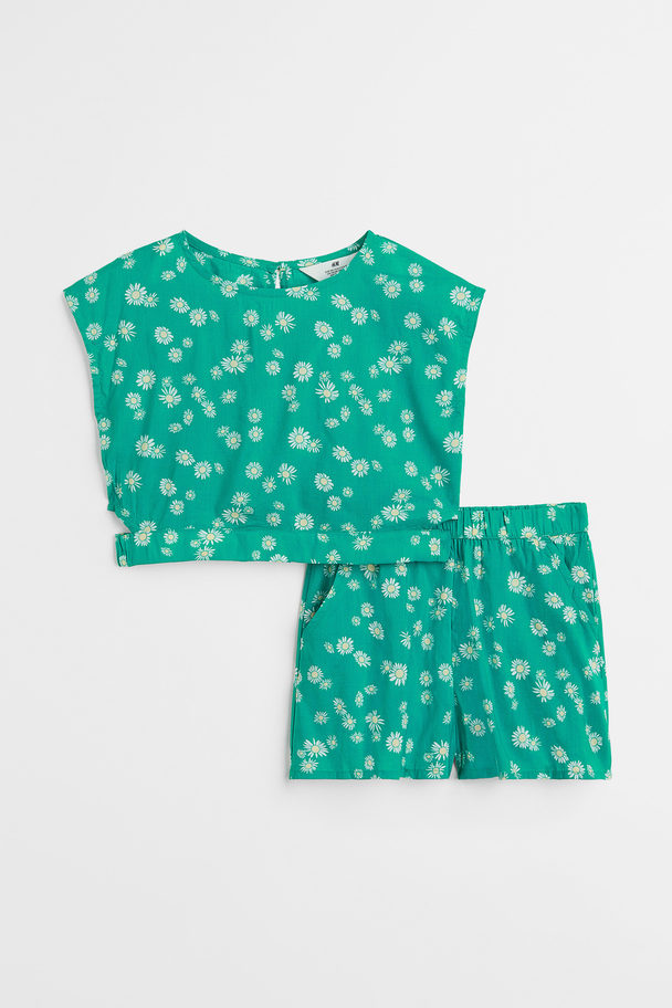 H&M 2-piece Top And Shorts Set Green/floral