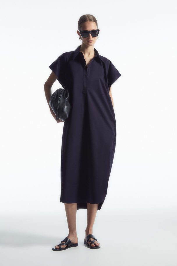 COS OVERSIZED-HEMDBLUSENKLEID IN MIDILÄNGE NAVYBLAU