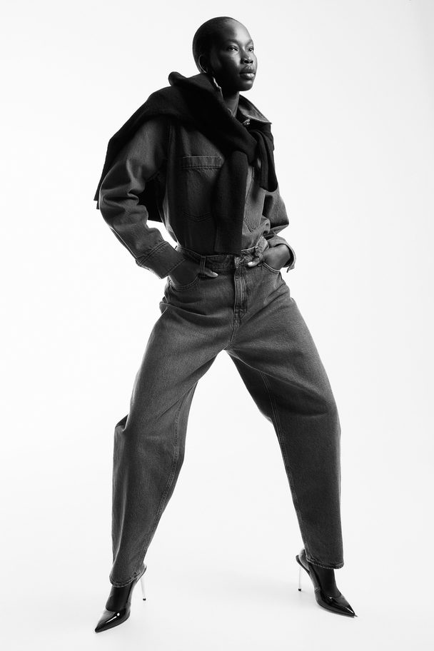 H&M Tapered Regular Jeans Dark Grey
