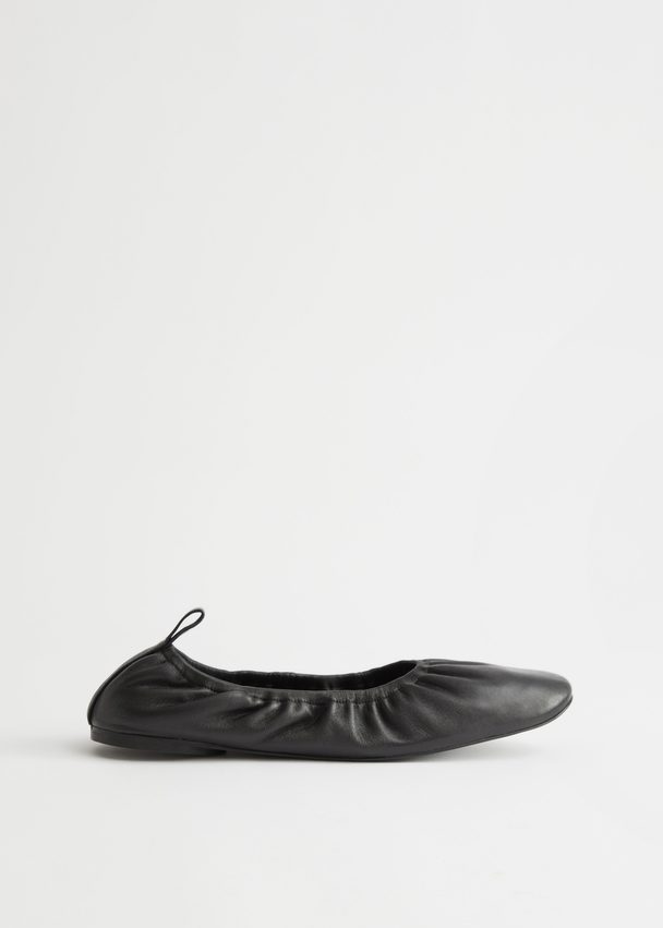 & Other Stories Gathered Leather Ballerina Flats Black