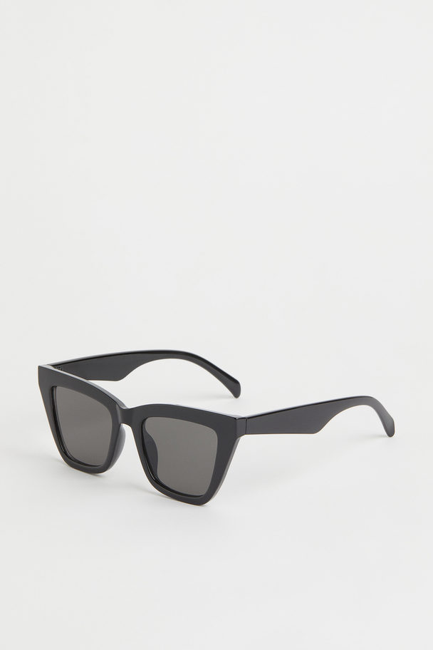 H&M Cat-Eye-Sonnenbrille Schwarz