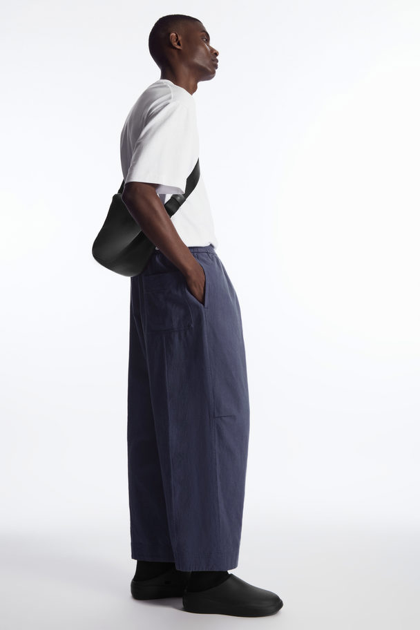 COS Pleated Wide-leg Chambray Trousers Navy