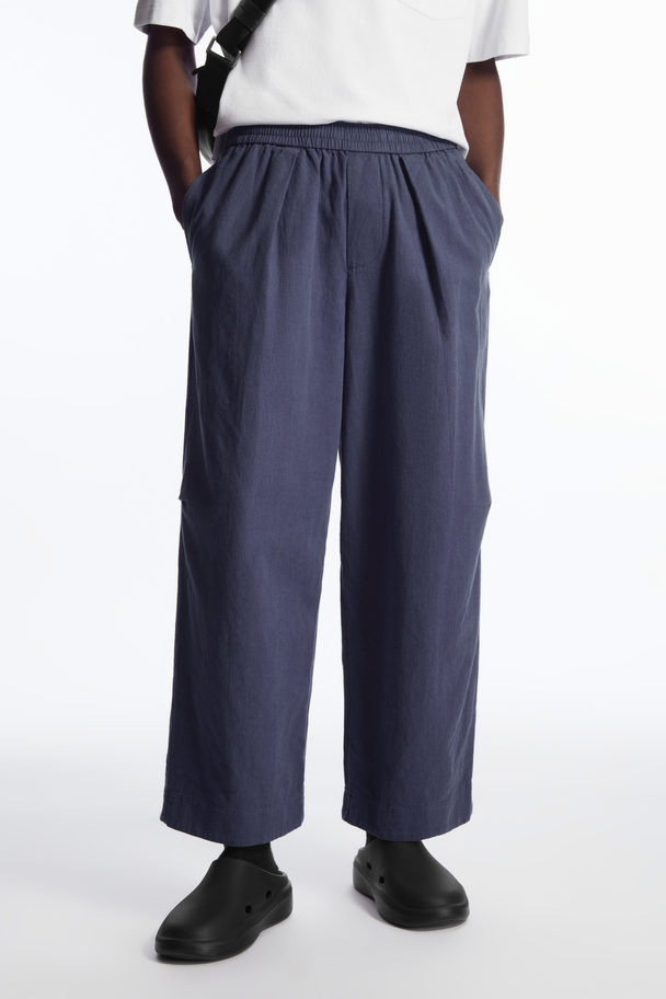 COS Pleated Wide-leg Chambray Trousers Navy