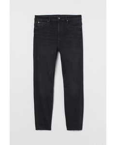 H&amp;M+ Shaping High Ankle Jeans Schwarz