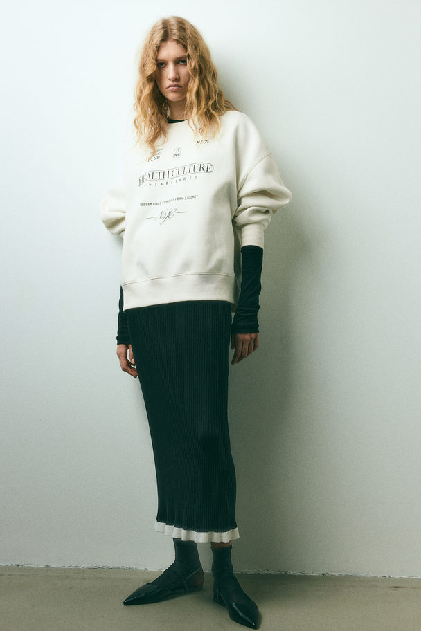H&M Oversized Sweatshirt mit Motiv Cremefarben/Health Culture