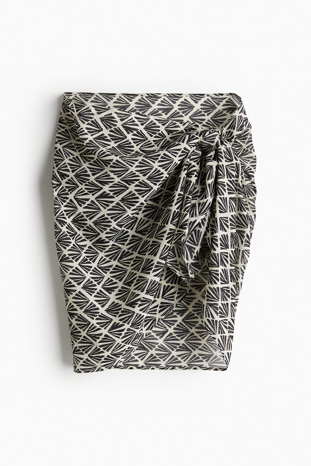 H&M Short Sarong Black/patterned