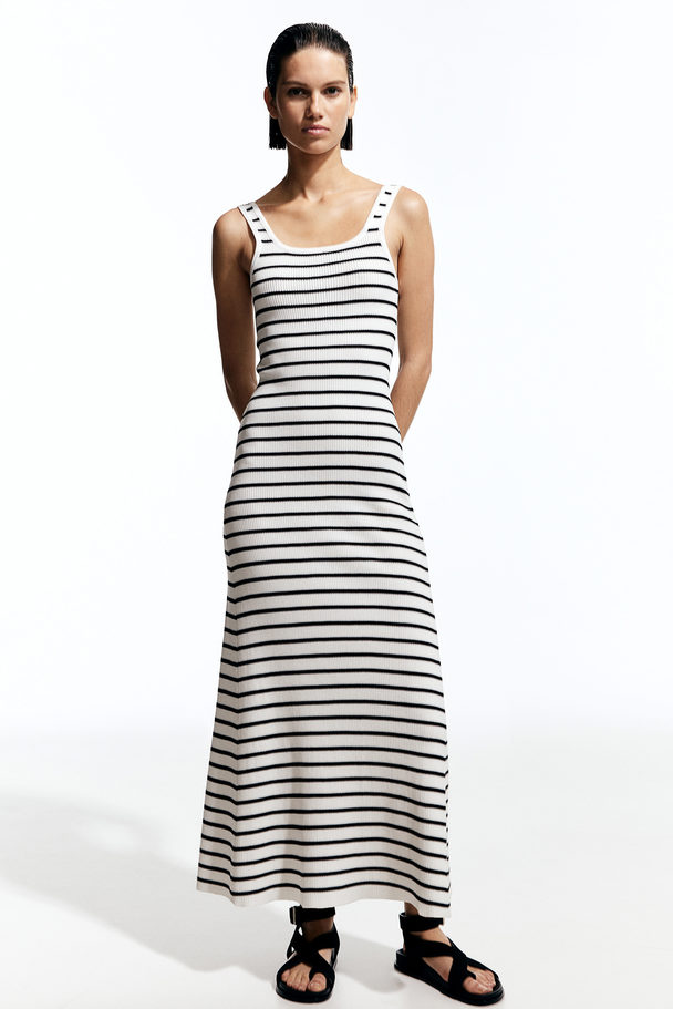 H&M Flared-skirt Rib-knit Dress White/striped