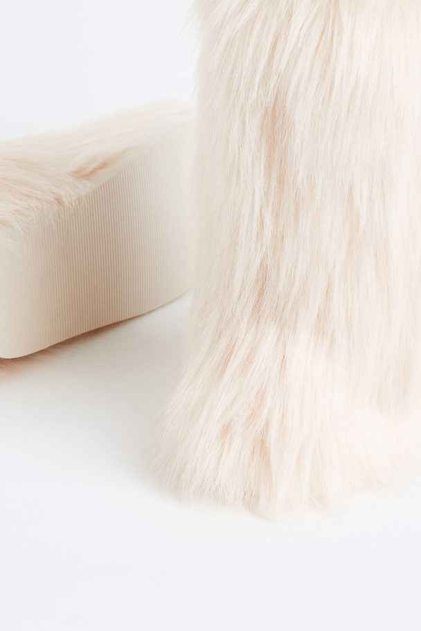 H&M Warm-lined Fluffy Boots Cream