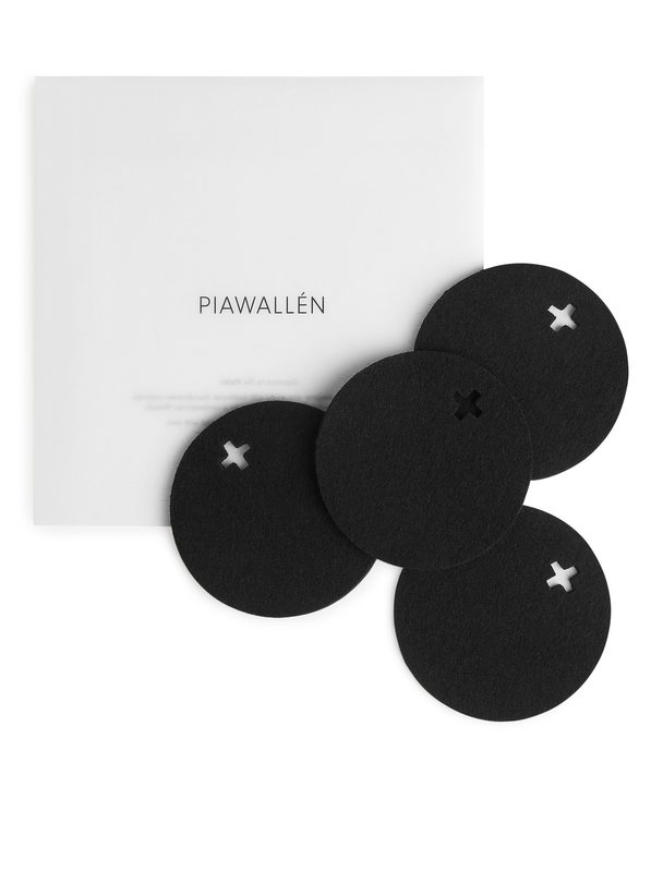  Pia Wallén Wool Coasters Black