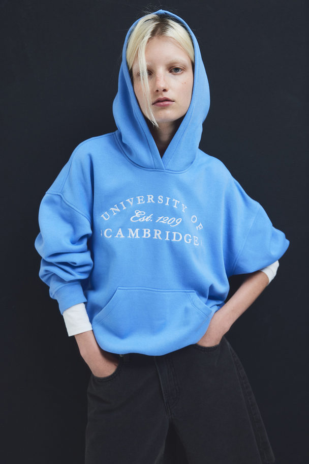 H&M Oversized Motif-detail Hoodie Blue/university Of Cambridge