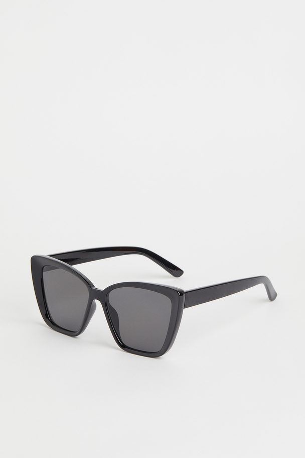 H&M Cat-eye Sunglasses Black