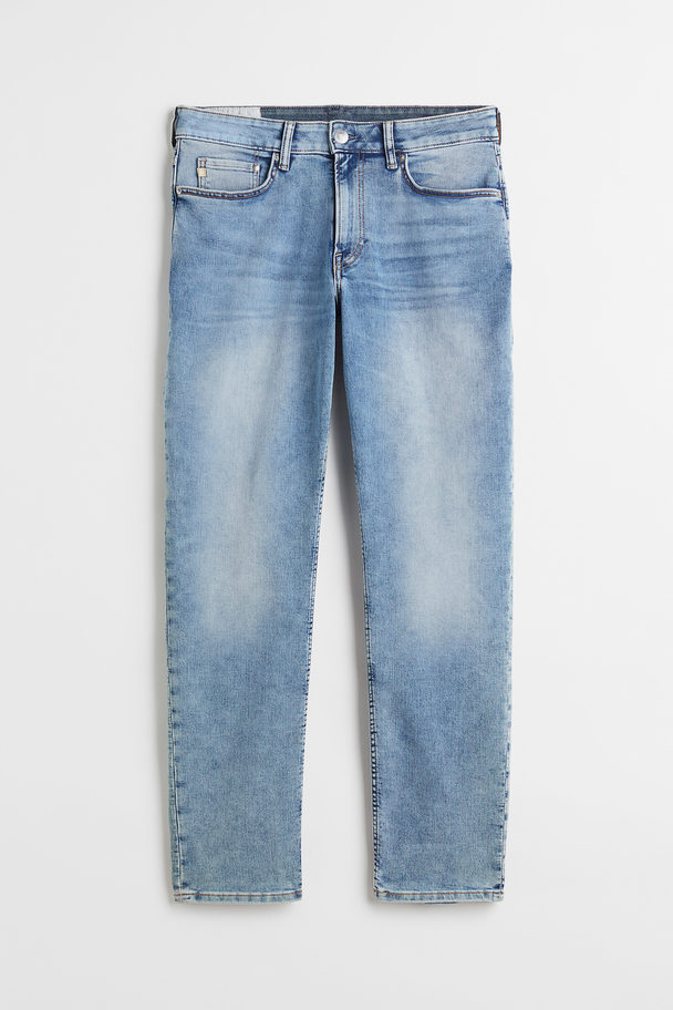 H&M Hybrid Regular Jeans Blau