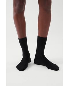 Cotton Ribbed Tall Socks Black