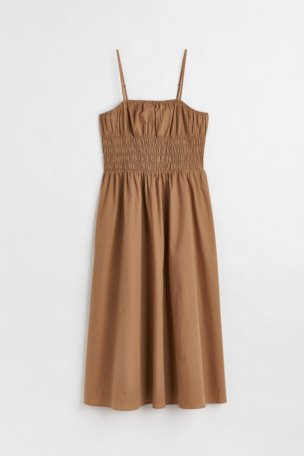 H&M Kleid mit gesmokter Taille Dunkelbeige