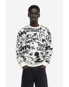 Sweater - Relaxed Fit Wit/snoopy