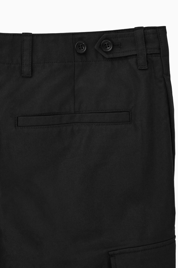COS Tailored Utility Shorts Black