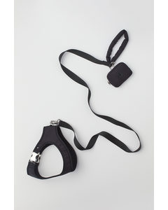 Dog Harness With A Leash Black