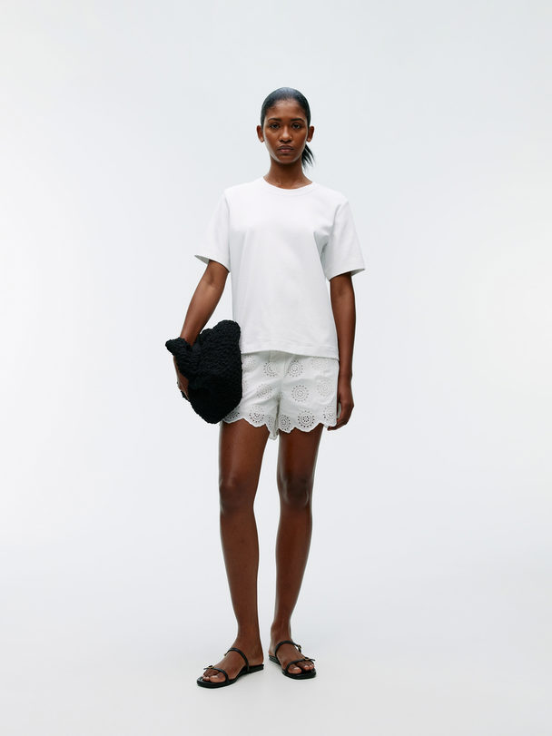 ARKET Broderie Anglaise Shorts White