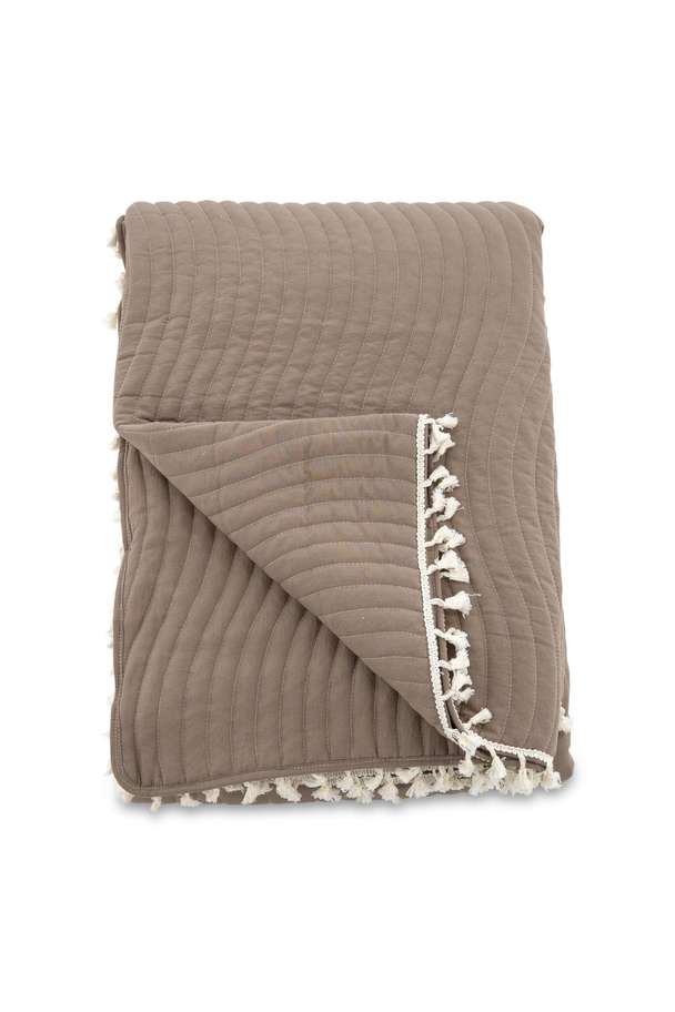 Venture Home Lias Bedspread