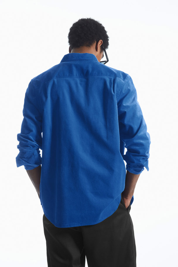 COS Manchesterskjorta Med Klassisk Passform Blå