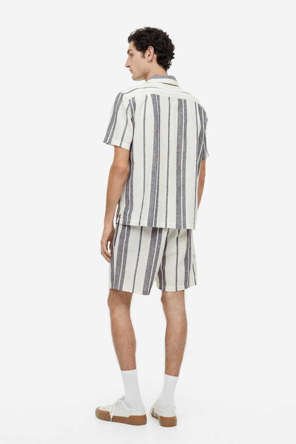 H&M Shorts aus Leinenmix Regular Fit Weiß/Schwarz gestreift